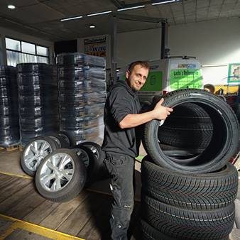 Lackis Reifenservice & Autoservice Schwanenstadt